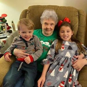 Meet your Posher, Betty